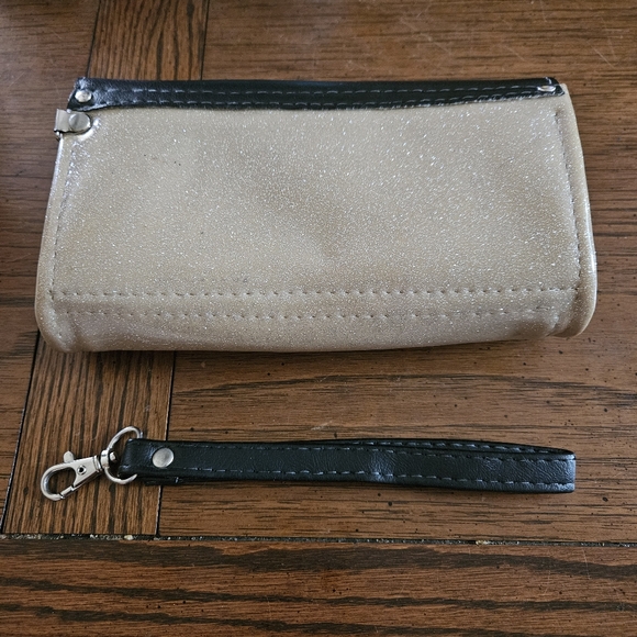 Femme Fatale Customs Clutch Wallet - Picture 2 of 5